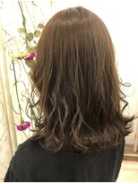 コトナ 越谷店&nbsp;アッシュベージュ×ロブ