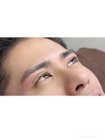 スリースター 横浜 三ツ沢上町(Three Star)&nbsp;メンズ眉毛スタイリング