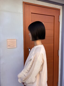 コティ(KOTI) ぱっつんボブ