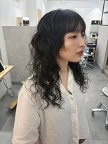 シー(thee)&nbsp;ロングパーマ