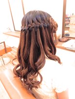 レアリス ヘアーデザイン(REALIS hair design) 花ウォーターフォール