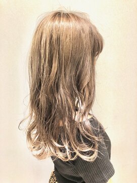 アッシュ 久我山店(Ash) ☆ブリーチ×シルバー☆