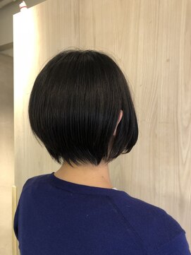 イノセンツ(Innocent'S) 毛先ニュアンスショート