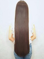 ジーナ(JINA) ●ナチュラル×ツヤで上品さ を演出 【髪質改善トリートメント】