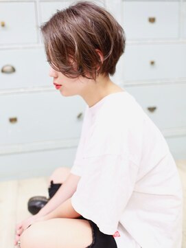 バース(BIRTH) 天神【BIRTH】センシュアルショート×くせ毛風カール