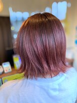 アンカーウェリナ(ANCHOR welina)&nbsp;［AnchorShoichi］可愛いエモピンクミディ外ハネボブ