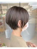 丸みショート×グレージュカラー