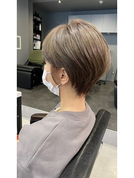 ガーデン タチカワ(garden tachikawa) 『加藤貴大』大人かわいい小顔前下がり丸みハンサムショート