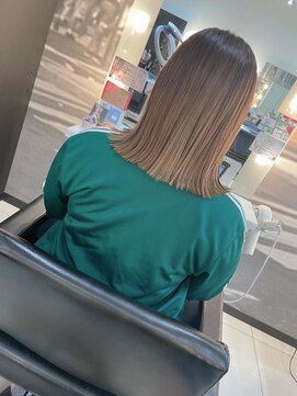 ソーホーニューヨーク 函館店(SOHOnewyork) 切りっぱなし/ロブヘア/外ハネボブ/こなれヘア/函館/五稜郭