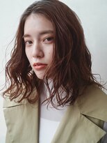 レジュアル(RESSUAL) カーキグレージュ ボブ 大人かわいい フェザーバング