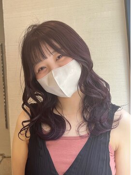 ベンチ(bench) ピンクラベンダー/似合わせカット/おくれ毛カット