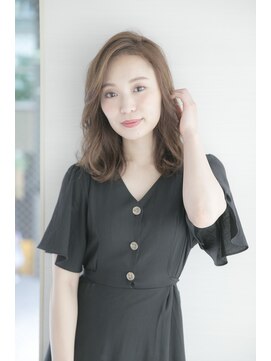 アフロディーテギンザ 神保町(APHRODITE GINZA) カール/セミディ/シアーカラー/姫カット［御茶ノ水/神保町］