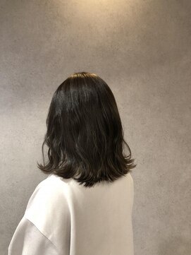 ラソ プエルト(LAZO puerto) オリーブベージュハイライト