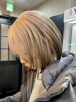 ロナバイソル(lona by SoL)&nbsp;ボブカット/毛先グラデーション