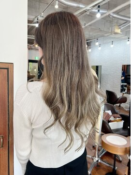 ミミ ブランシェ(Mimi Branche) ☆髪質改善/ブリーチ/ダブルカラー/縮毛矯正/インナーカラー