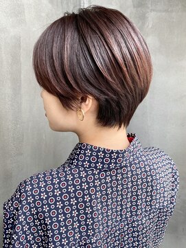 ローリー(Rowlly) #スッキリショート#後ろ姿