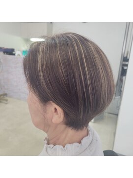 クレスト 時津店 耳かけくびれショート