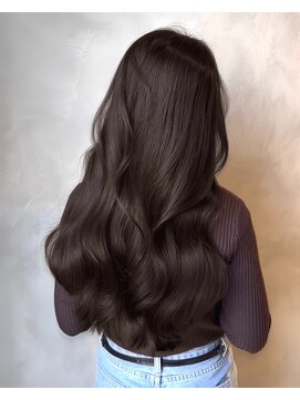 ロアンザトウキョウ(L'EANE THE TOKYO) ブラウンベージュ【荒谷進介】