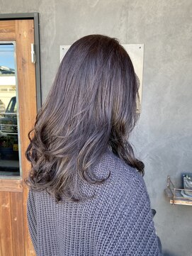 ナナ バイ ピケ(nana by pique) グレージュカラー