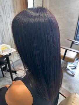 エヌアンドエー 杉戸高野台店(N&A) 指通り、なめらか◎光を味方する艶感ストレート