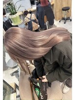 ロマリア ヒルズ 表参道 原宿(Lomalia HILLS)&nbsp;グレージュカラー[表参道ダブルカラーケアブリーチ縮毛矯正]