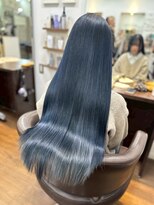 ヘアーデザインルアナ(Hair design Luana.) 髪質改善とブリーチカラーでつくるネイビーグレー