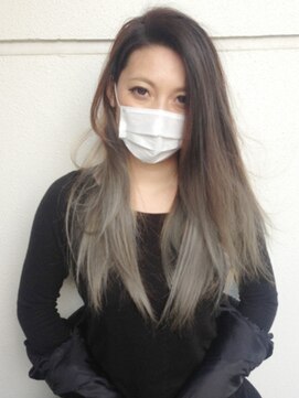 ジュリー(JURY) スモーキカラー