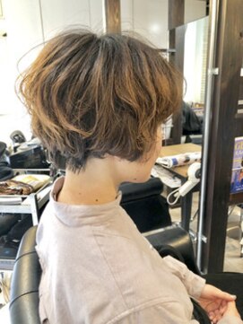 ギフト リビング(Gift Living) ショートボブ＊マッシュ＊ニュアンスパーマ