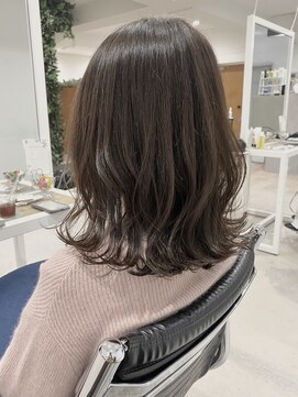 オウル(Owll) ◆◇シークレットレイヤーが可愛いセミロング◇◆