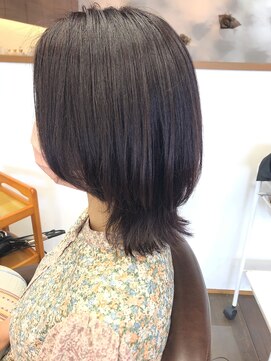 ヘアホスピタル ファニーフェイス(HAIR HOSPITAL funny face) ミディアムウルフ