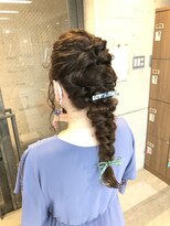 フェリア 松山(Feria)&nbsp;【Feria松山】大人かわいい×編みおろしヘア-相原愛梨-