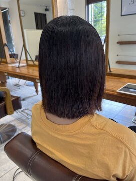 エミュ(emu) ストレートボブ