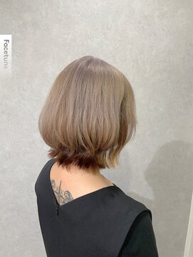 イト(ito) ミルクティベージュ逆インナーカラー