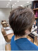丸みのあるショートカット40代50代60代