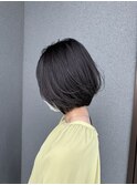 ショートボブ