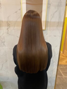 ジーナ 本八幡(Zina) 大人かわいい20代30代40代小顔ショコラベージュ　Zina本八幡