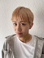 キジ(KIJI)&nbsp;ベリーショート/ホワイトピンクベージュ/ハイトーンカラー