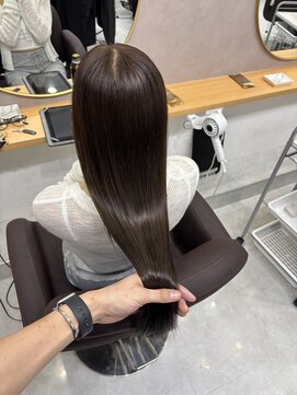 アイズ 横浜(IS) [YASU指名]ブラウンカラー/ミルクブラウン/横浜