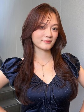 ロティー(loty) ロング レイヤーカット 韓国ヘア ピンクブラウン 艶髪 10代20代