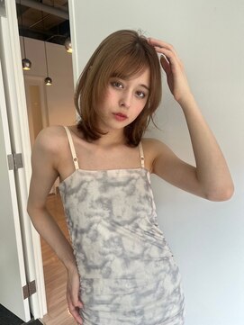 ユーフォリア 池袋東口駅前店(Euphoria) 大人かわいいワンカールミディアムボブ10代20代30代40代