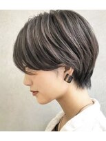 ラコラ(LAKOLA)&nbsp;骨格矯正風ショート