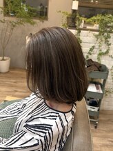 【白髪ぼかしハイライトBさんの場合】施術後