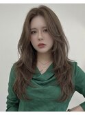 品格を上げる、大人の韓国風フェミニンロング