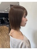 大人可愛い切りっぱなしボブ