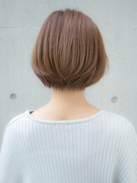 ルティア 池袋(Lutia) 大人可愛い似合わせショートボブ