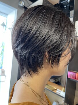 シュウ(SHU) ショートレイヤー☆彡