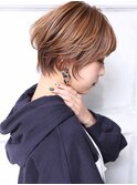 大人可愛い小顔美髪ツヤ髪前下がりショートバレイヤージュA2