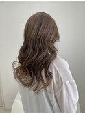 アッシュグレージュ