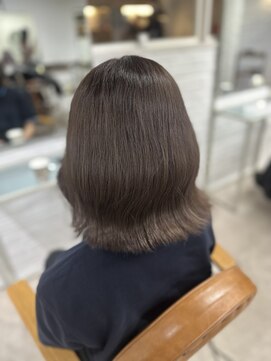 ムク 新宿(muc) ウィンターベージュ