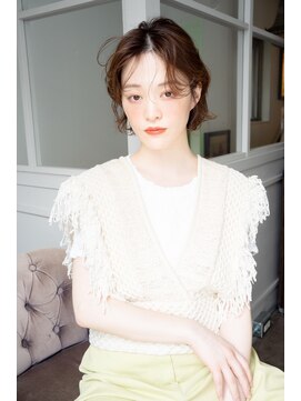 マグノリア オモテサンドウ(MAGNOLiA Omotesando) 抜け感が可愛いニュアンスボブパーマ・・・HINATA